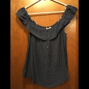 Summer off shoulder shirt